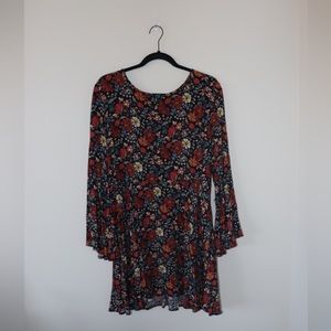 Medium American Eagle Dress